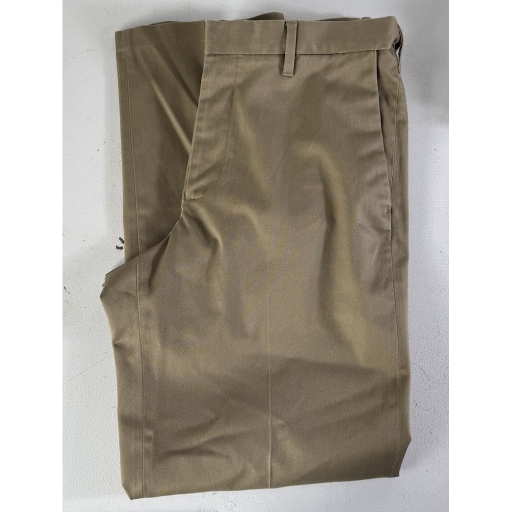 Haggar Pants Mens 34x30 Khaki Brown Classic‎ Straight Cotton Stretch Flat Front
